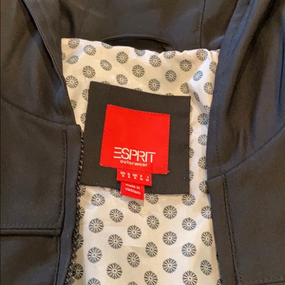 Nearly new Esprit jacket - Picture 3 of 8